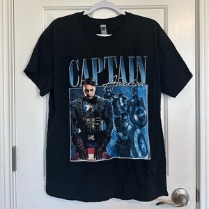 Gildan Black Captain America Graphic Tee